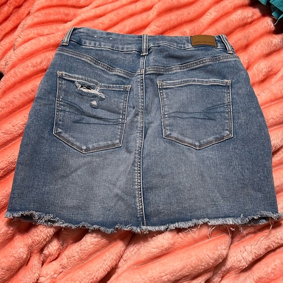 American Eagle NWOT Next Level Stretch Jean Skirt - Picture 2 of 7